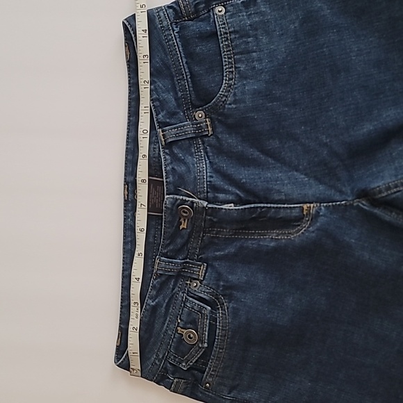 Ann Taylor Lindsay Waist Modern Fit Capri Cuffed Jeans - Picture 4 of 8